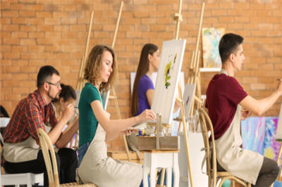 逸仙美术教育 开启艺术梦想的专业美术培训之旅